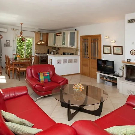 Hotel Lukrecia Supetar